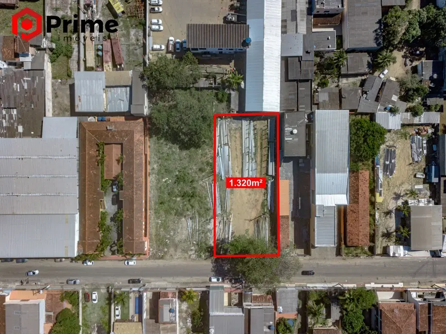 Foto 2 de Terreno / Lote à venda, 1320m2 em Praia do Morro, Guarapari - ES