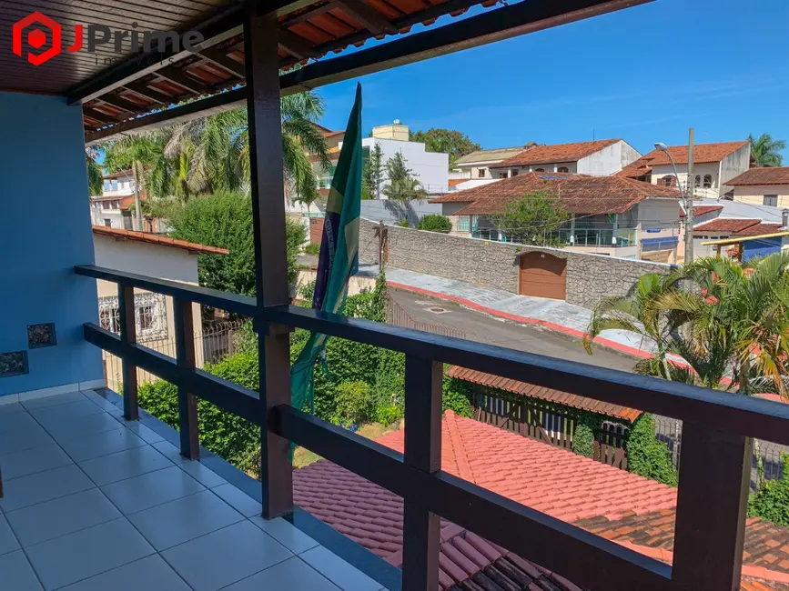 Foto 2 de Casa com 4 quartos à venda, 537m2 em São Judas Tadeu, Guarapari - ES
