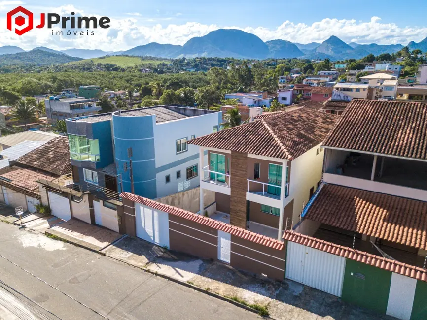 Foto 3 de Casa com 4 quartos à venda, 279m2 em Itapebussu, Guarapari - ES