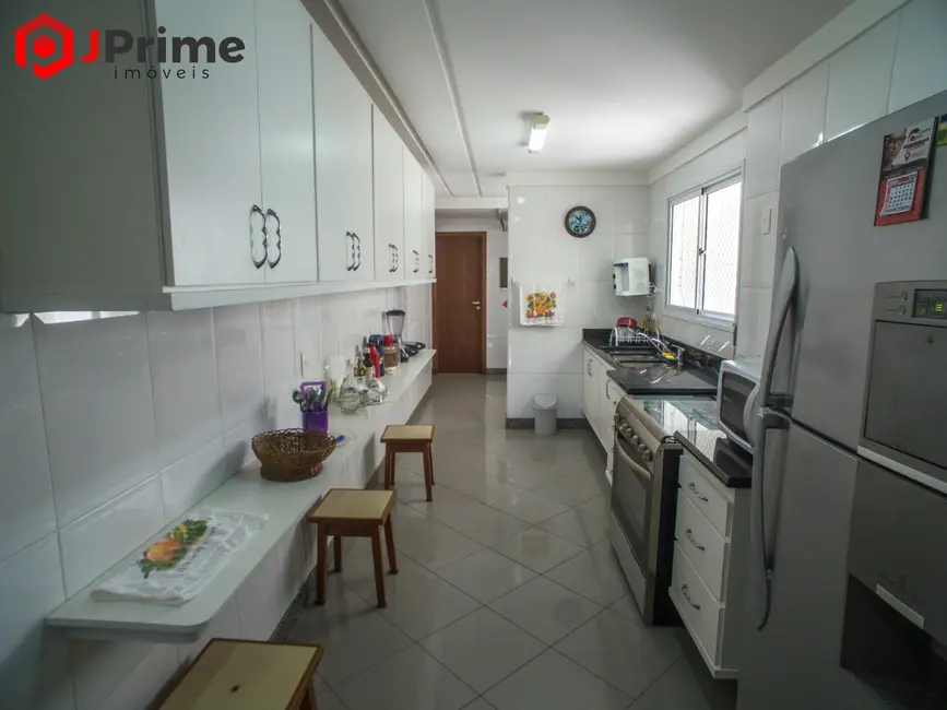 Apartamento com 4 quartos à venda, 180m2 em Centro, Guarapari - ES - imagem 6 Foto 6 de Apartamento com 4 quartos à venda, 180m2 em Centro, Guarapari - ES