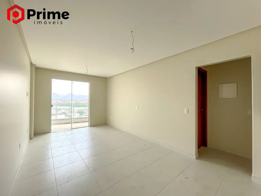 Apartamento com 2 quartos à venda, 77m2 em Centro, Guarapari - ES - imagem 3 Foto 3 de Apartamento com 2 quartos à venda, 77m2 em Centro, Guarapari - ES