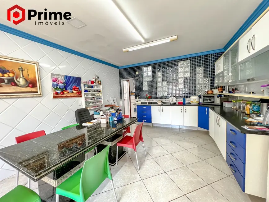 Casa com 4 quartos à venda, 280m2 em São Judas Tadeu, Guarapari - ES - imagem 9 Foto 9 de Casa com 4 quartos à venda, 280m2 em São Judas Tadeu, Guarapari - ES