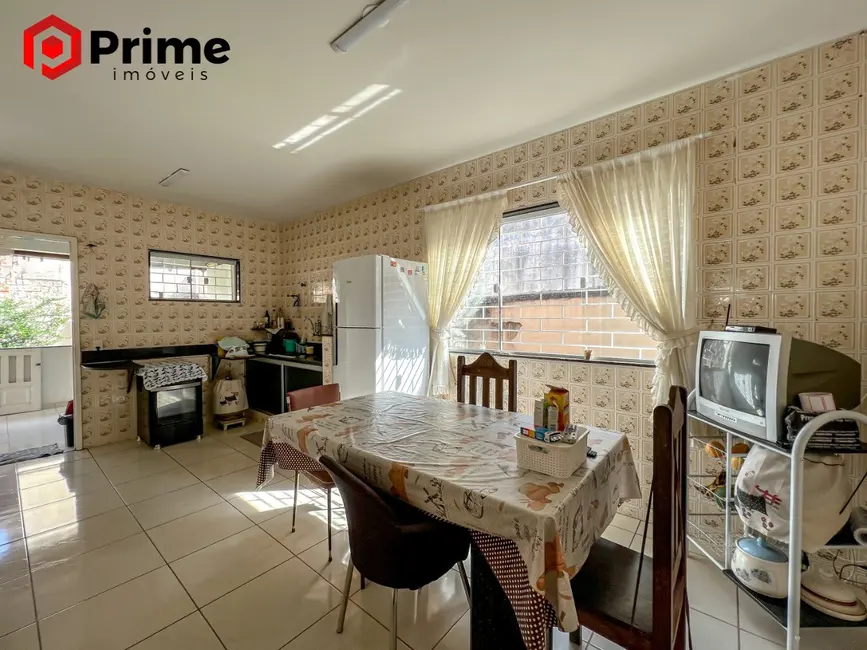 Foto 6 de Casa com 3 quartos à venda, 360m2 em Itapebussu, Guarapari - ES