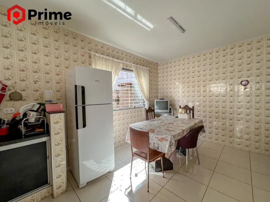 Foto 5 de Casa com 3 quartos à venda, 360m2 em Itapebussu, Guarapari - ES