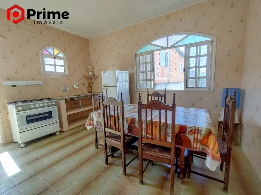 Foto 4 de Casa com 6 quartos à venda, 280m2 em Meaípe, Guarapari - ES