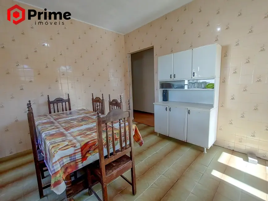 Foto 5 de Casa com 6 quartos à venda, 280m2 em Meaípe, Guarapari - ES