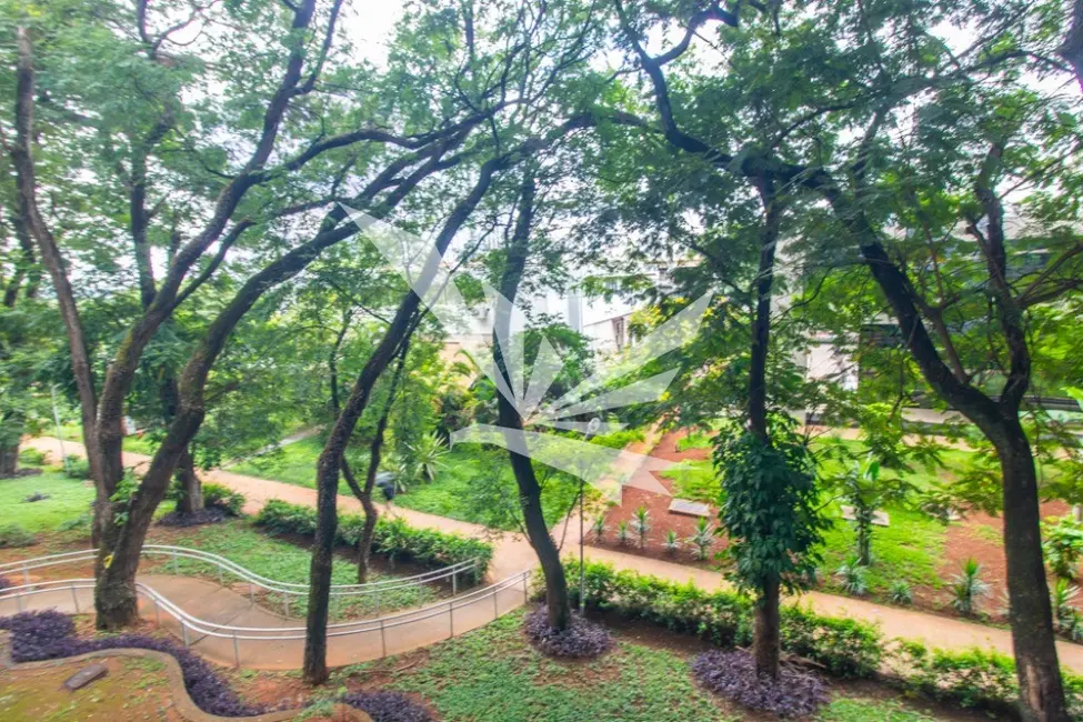 Apartamento com 3 quartos para alugar, 140m2 em Asa Norte, Brasilia - DF - imagem 8 Foto 8 de Apartamento com 3 quartos para alugar, 140m2 em Asa Norte, Brasilia - DF