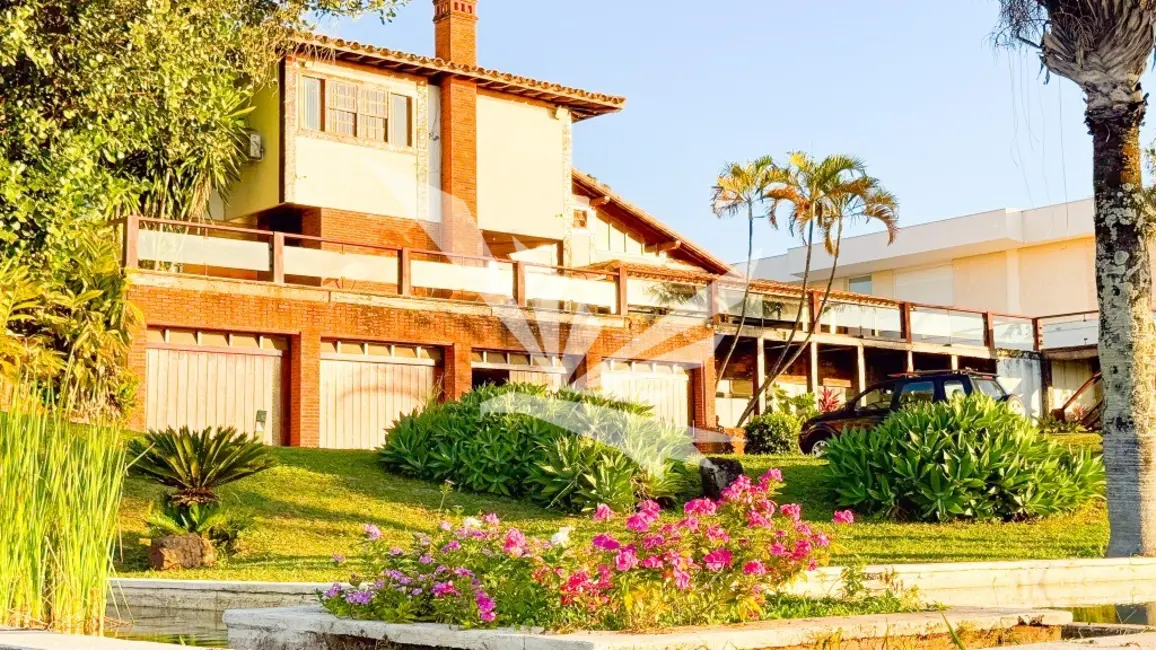 Foto 1 de Casa com 5 quartos para alugar, 1400m2 em Setor de Habitações Individuais Sul, Brasilia - DF