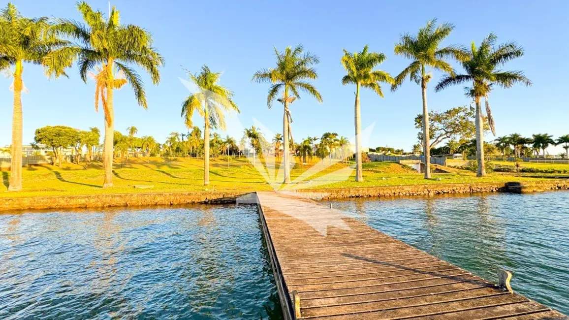 Foto 14 de Casa com 5 quartos para alugar, 1400m2 em Setor de Habitações Individuais Sul, Brasilia - DF