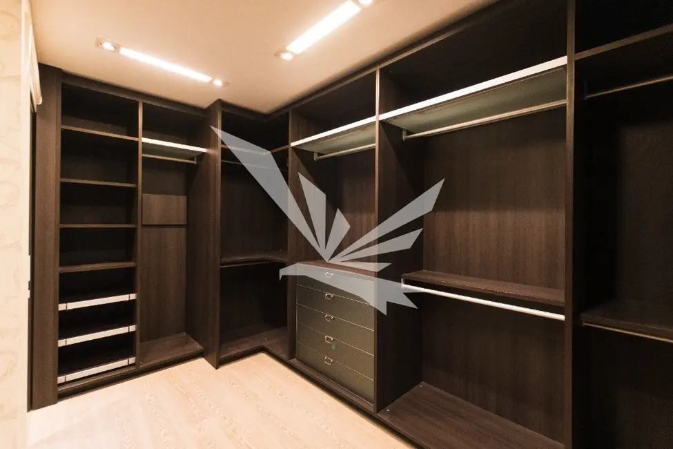 Apartamento com 4 quartos à venda, 468m2 em Cambuí, Campinas - SP - imagem 4 Foto 4 de Apartamento com 4 quartos à venda, 468m2 em Cambuí, Campinas - SP