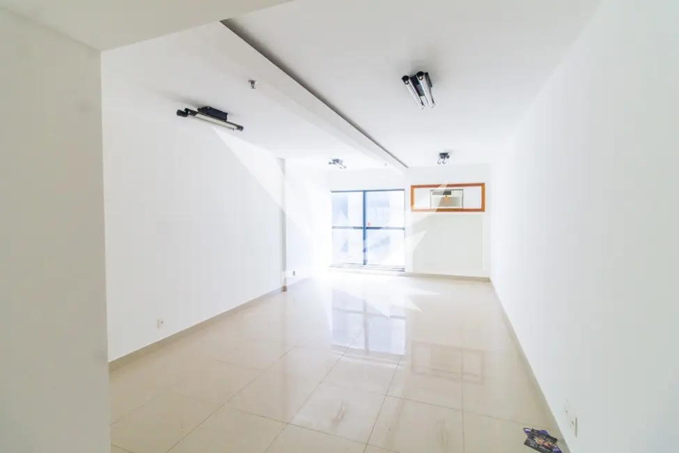 Foto 1 de Sala Comercial para alugar, 34m2 em Asa Norte, Brasilia - DF