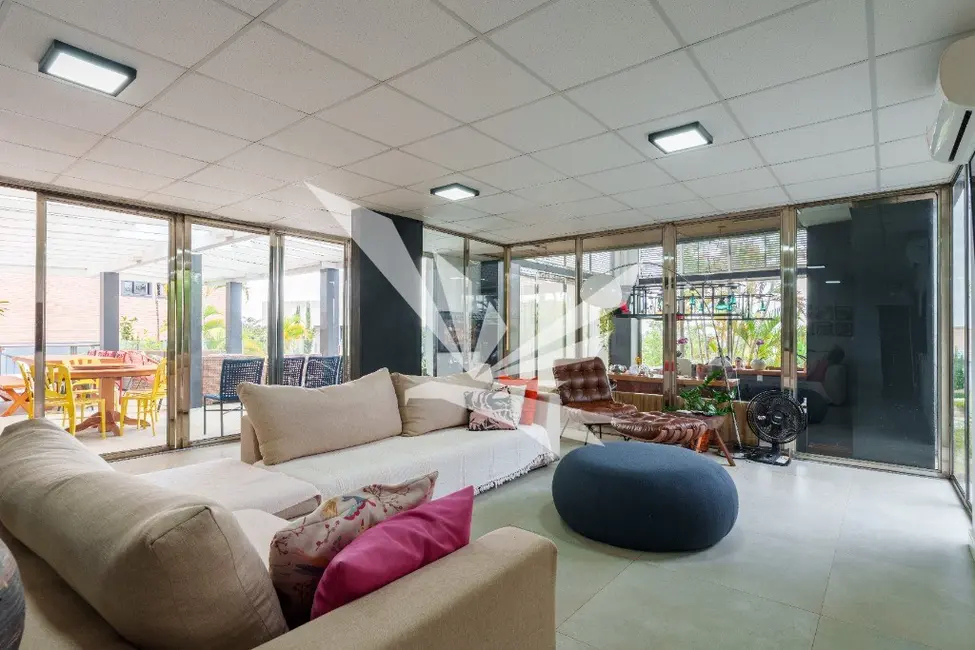 Casa de Condomínio com 4 quartos para alugar, 455m2 em Setor Habitacional Jardim Botânico, Brasilia - DF - imagem 4 Foto 4 de Casa de Condomínio com 4 quartos para alugar, 455m2 em Setor Habitacional Jardim Botânico, Brasilia - DF