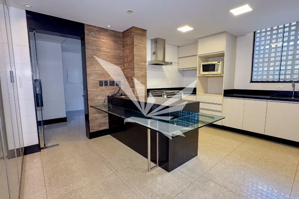 Foto 8 de Apartamento com 4 quartos para alugar, 246m2 em Asa Sul, Brasilia - DF