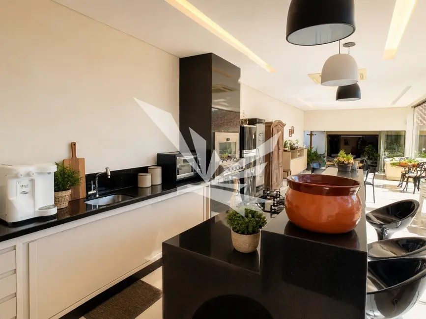Casa com 4 quartos à venda, 378m2 em Setor de Habitações Individuais Sul, Brasilia - DF - imagem 7 Foto 7 de Casa com 4 quartos à venda, 378m2 em Setor de Habitações Individuais Sul, Brasilia - DF