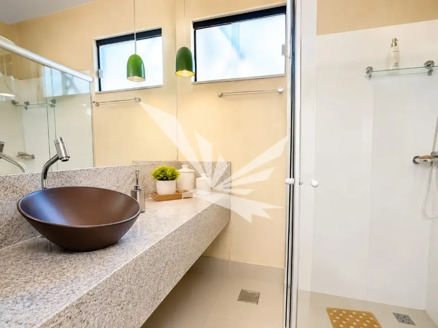 Casa com 4 quartos à venda, 378m2 em Setor de Habitações Individuais Sul, Brasilia - DF - imagem 8 Foto 8 de Casa com 4 quartos à venda, 378m2 em Setor de Habitações Individuais Sul, Brasilia - DF