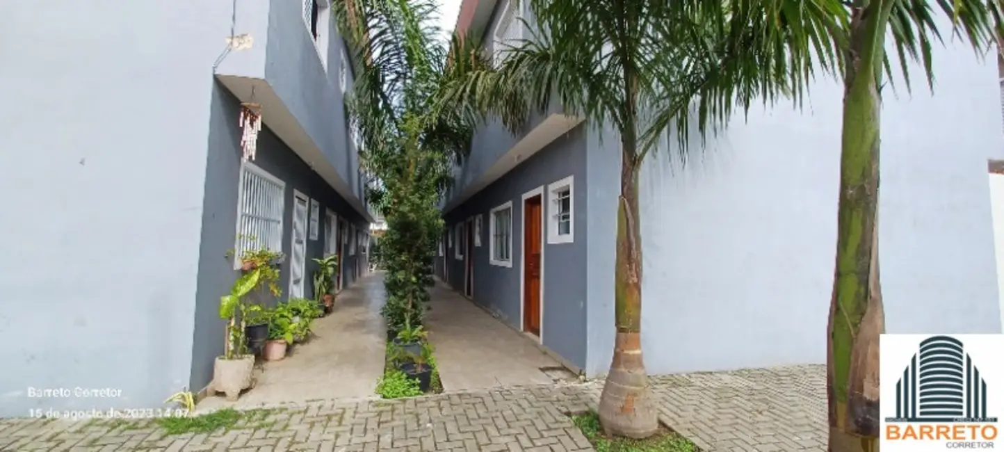 Casa de Condomínio com 2 quartos à venda, 85m2 em Itanhaem - SP - imagem 5 Foto 5 de Casa de Condomínio com 2 quartos à venda, 85m2 em Itanhaem - SP
