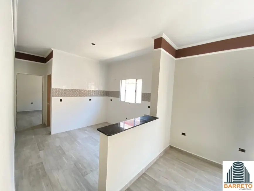 Foto 5 de Casa com 2 quartos à venda, 125m2 em Mongagua - SP