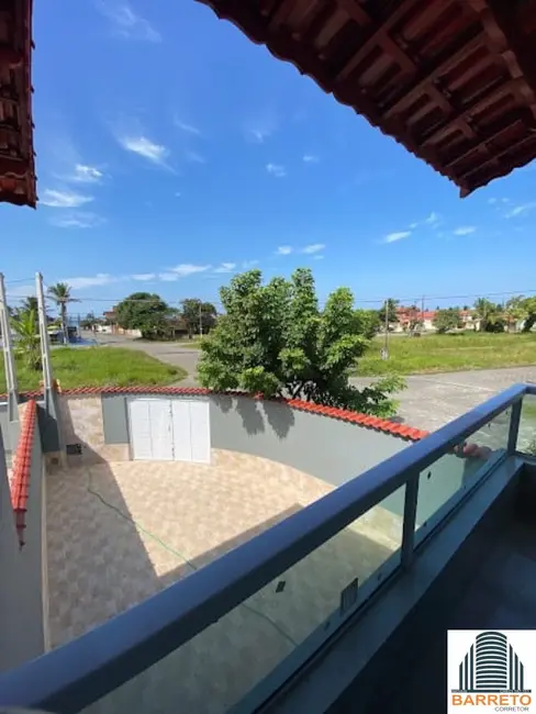 Foto 2 de Casa com 2 quartos à venda, 96m2 em Mongagua - SP