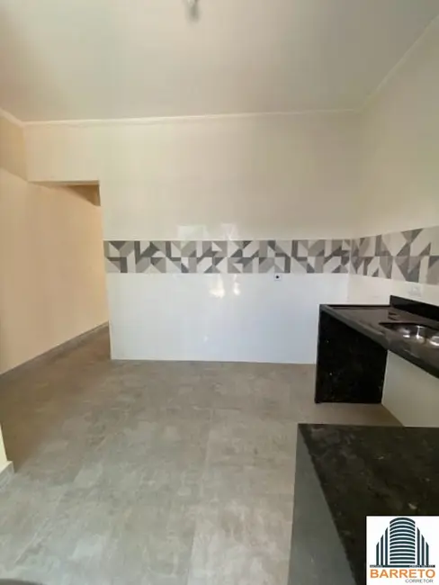 Foto 6 de Casa com 2 quartos à venda, 96m2 em Mongagua - SP