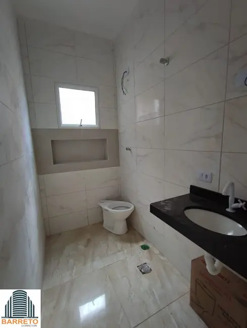 Foto 7 de Casa com 2 quartos à venda, 130m2 em Itanhaem - SP