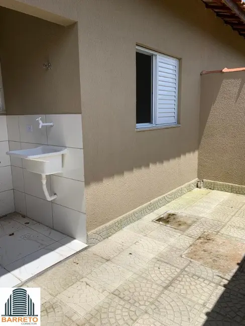 Casa de Condomínio com 1 quarto à venda, 85m2 em Itanhaem - SP - imagem 3 Foto 3 de Casa de Condomínio com 1 quarto à venda, 85m2 em Itanhaem - SP