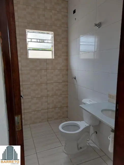 Foto 4 de Casa com 2 quartos à venda, 130m2 em Itanhaem - SP
