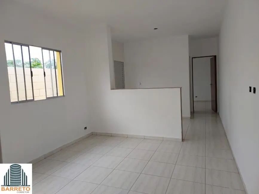 Foto 9 de Casa com 2 quartos à venda, 130m2 em Itanhaem - SP