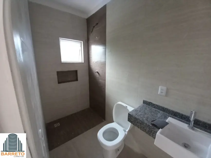 Casa de Condomínio com 2 quartos à venda, 90m2 em Itanhaem - SP - imagem 3 Foto 3 de Casa de Condomínio com 2 quartos à venda, 90m2 em Itanhaem - SP