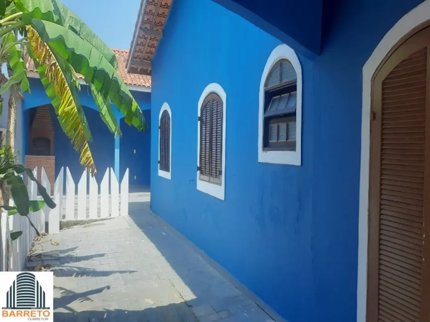 Foto 5 de Casa com 4 quartos à venda, 180m2 em Itanhaem - SP