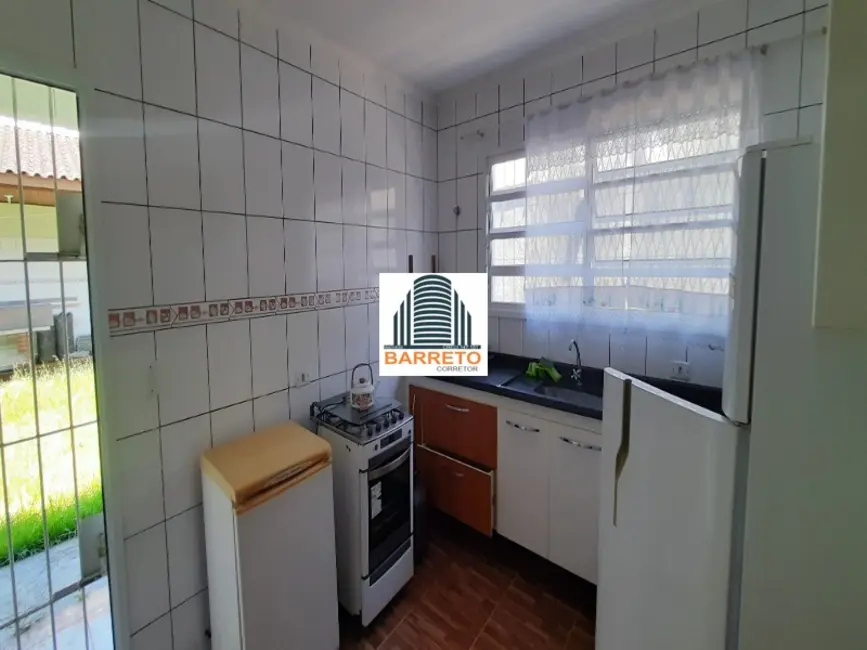 Foto 6 de Casa com 3 quartos à venda, 360m2 em Itanhaem - SP