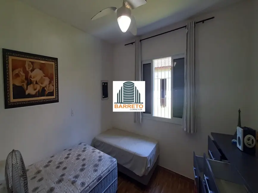 Foto 7 de Casa com 3 quartos à venda, 360m2 em Itanhaem - SP