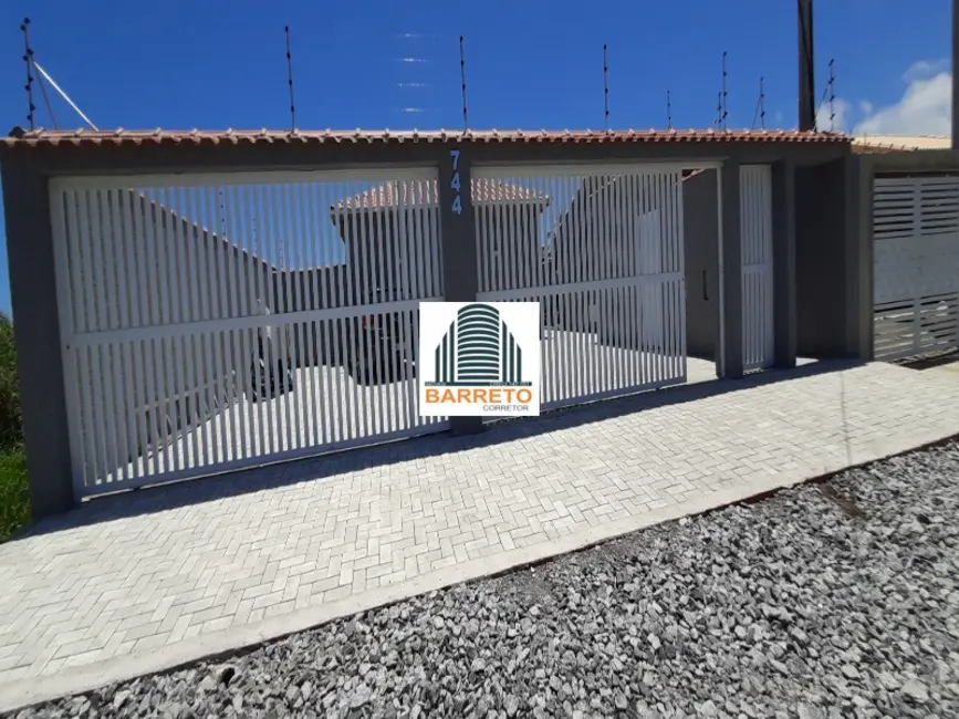 Casa de Condomínio com 2 quartos à venda, 46m2 em Itanhaem - SP - imagem 3 Foto 3 de Casa de Condomínio com 2 quartos à venda, 46m2 em Itanhaem - SP