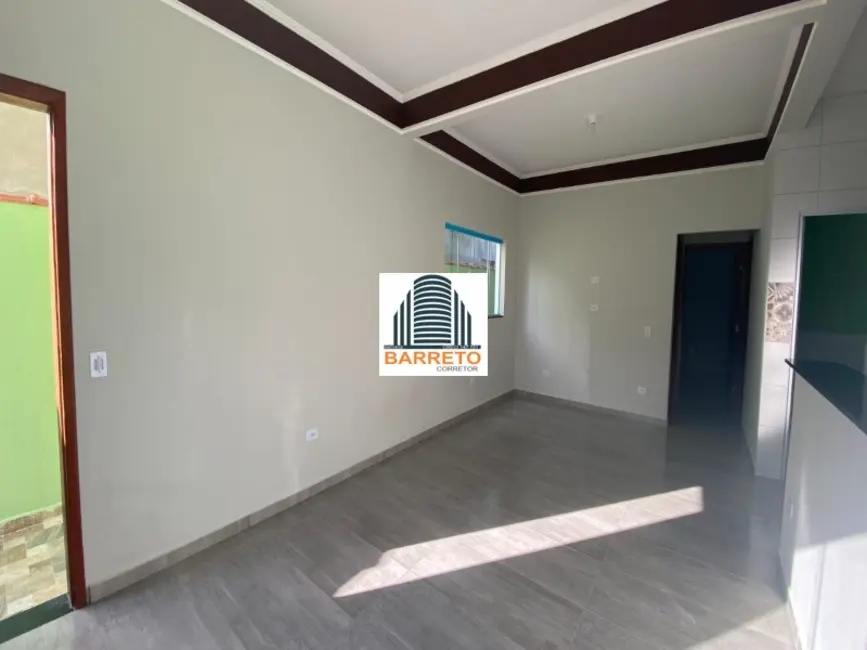 Casa com 2 quartos à venda, 150m2 em Itanhaem - SP - imagem 6 Foto 6 de Casa com 2 quartos à venda, 150m2 em Itanhaem - SP