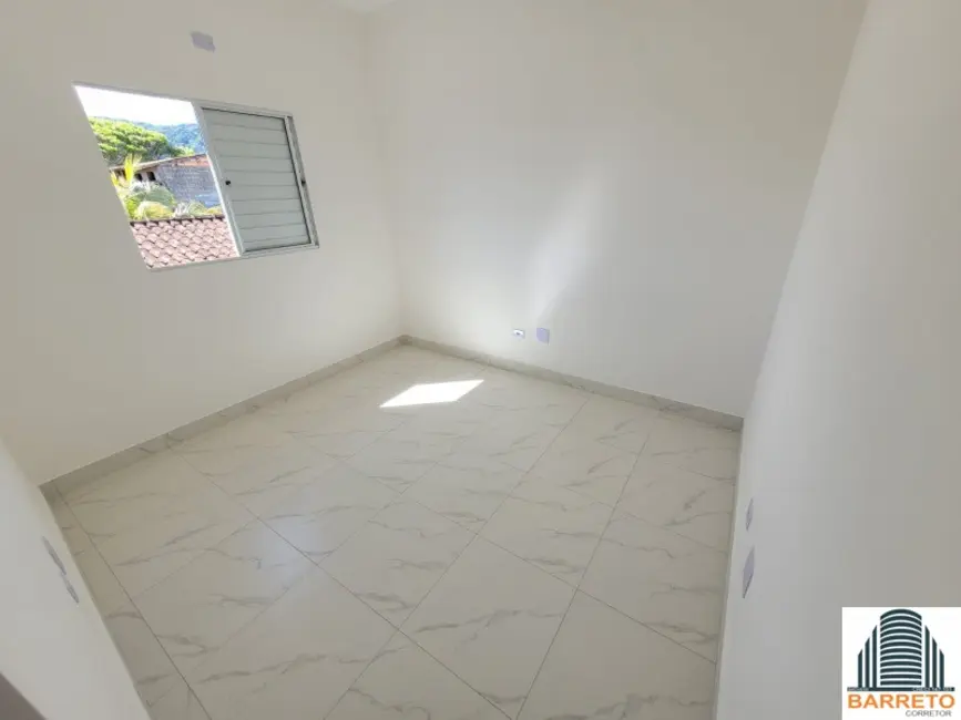 Foto 3 de Casa com 2 quartos à venda, 164m2 em Itanhaem - SP