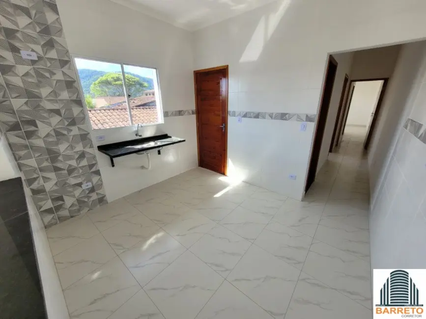 Foto 8 de Casa com 2 quartos à venda, 164m2 em Itanhaem - SP