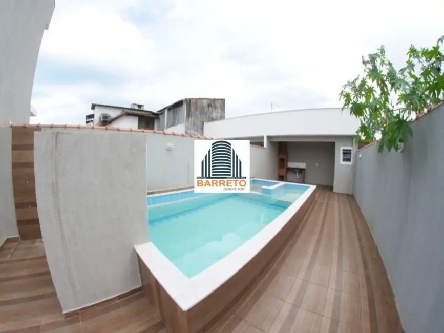 Foto 3 de Casa com 3 quartos à venda, 99m2 em Itanhaem - SP