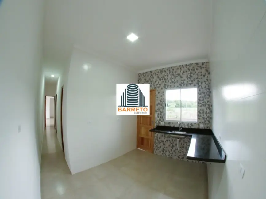 Foto 4 de Casa com 3 quartos à venda, 99m2 em Itanhaem - SP