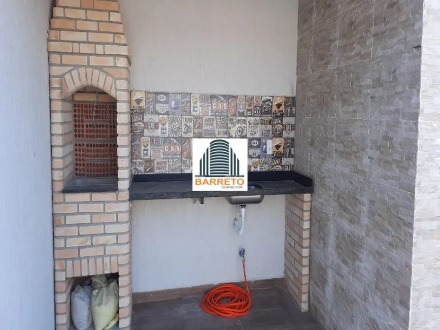 Foto 4 de Casa com 2 quartos à venda, 125m2 em Itanhaem - SP