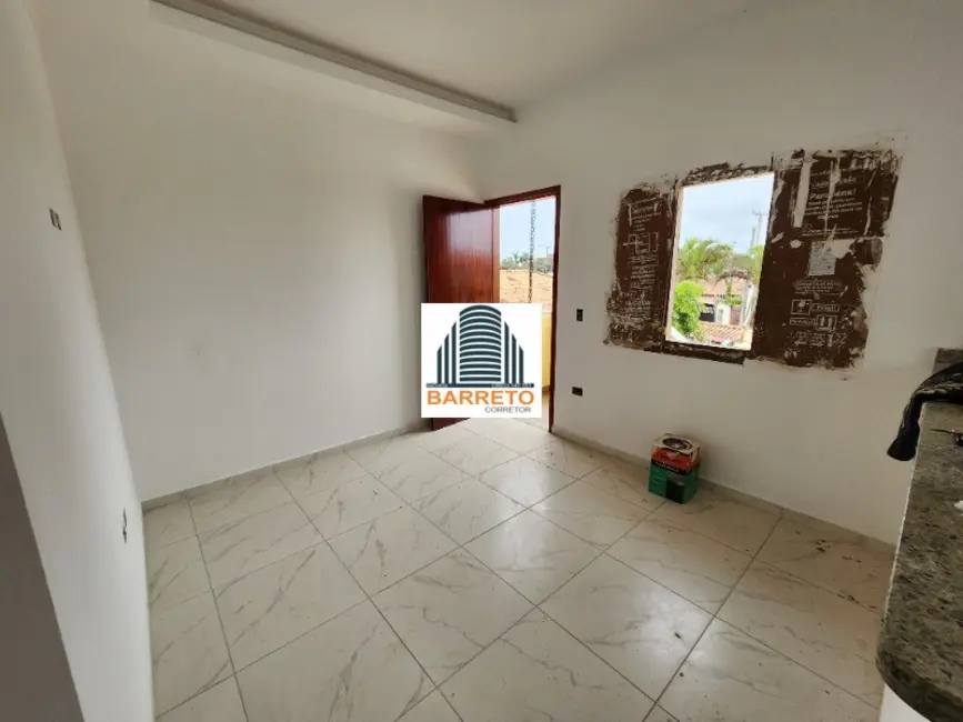 Foto 6 de Casa com 2 quartos à venda, 53m2 em Itanhaem - SP