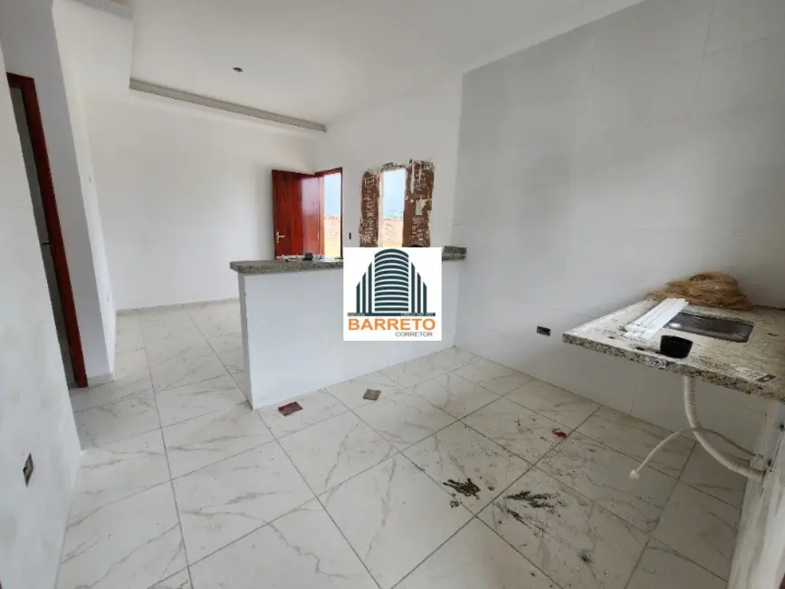 Foto 8 de Casa com 2 quartos à venda, 53m2 em Itanhaem - SP