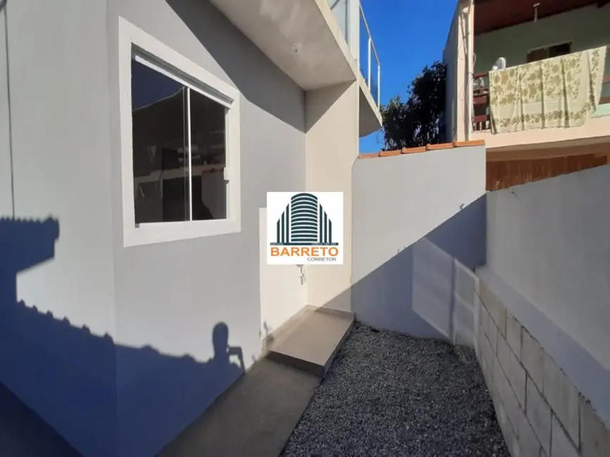 Foto 8 de Casa com 2 quartos à venda, 75m2 em Itanhaem - SP