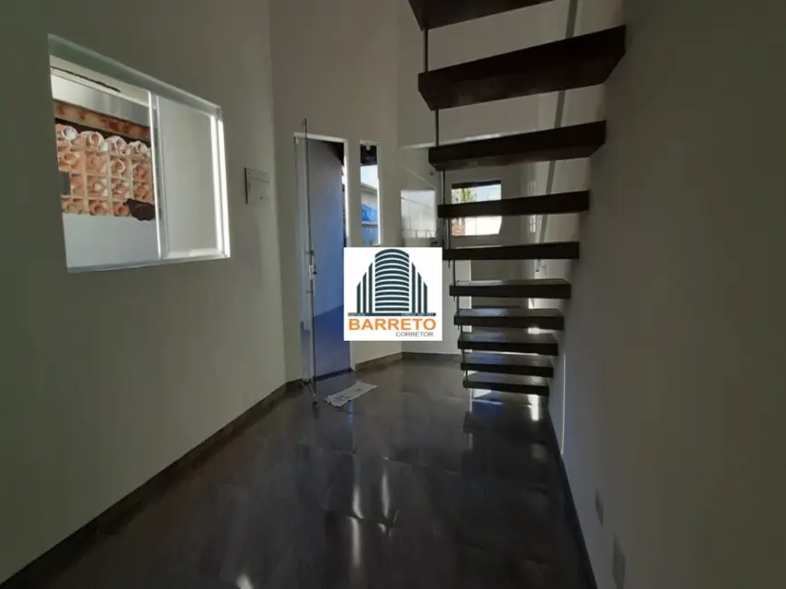 Foto 6 de Casa com 2 quartos à venda, 75m2 em Itanhaem - SP