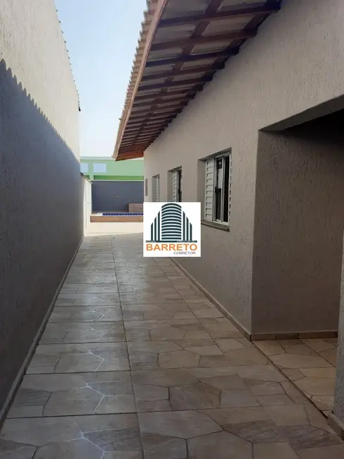 Foto 1 de Casa com 3 quartos à venda, 90m2 em Itanhaem - SP