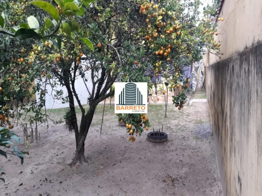 Casa com 5 quartos à venda, 186m2 em Itanhaem - SP - imagem 8 Foto 8 de Casa com 5 quartos à venda, 186m2 em Itanhaem - SP