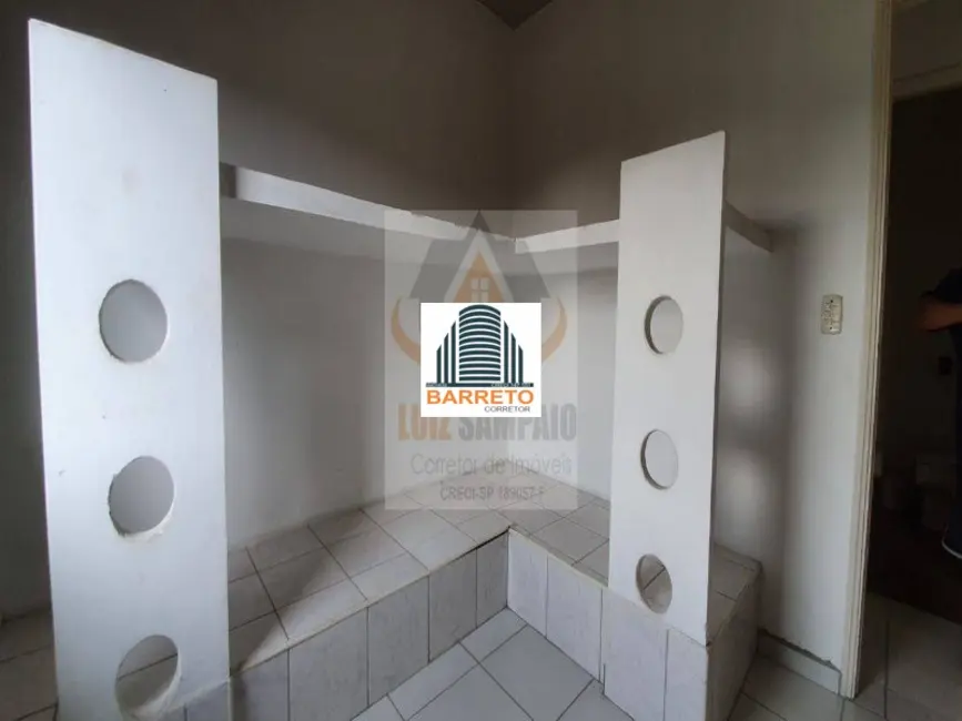 Foto 4 de Casa com 4 quartos à venda, 180m2 em Itanhaem - SP
