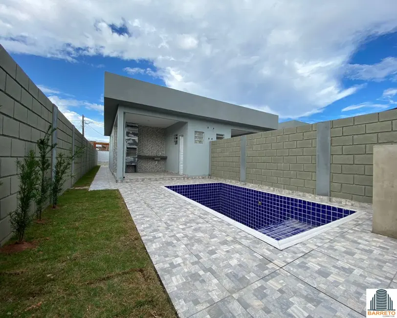 Foto 5 de Casa com 2 quartos à venda, 74m2 em Itanhaem - SP