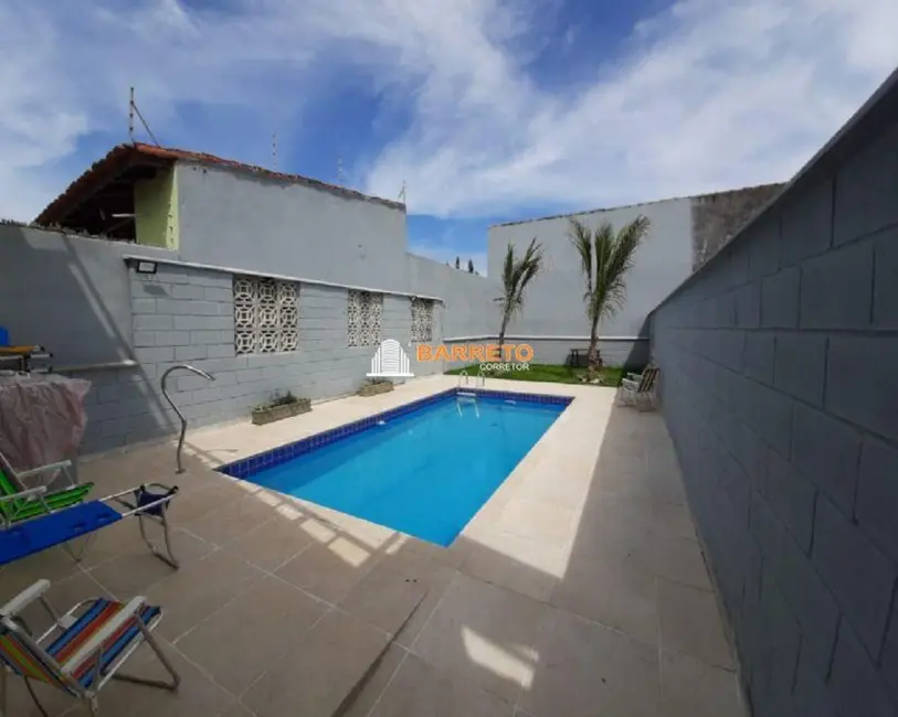 Foto 9 de Casa com 3 quartos à venda, 270m2 em Itanhaem - SP