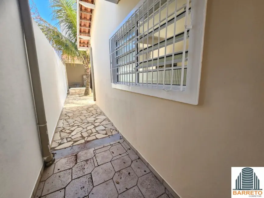 Foto 7 de Casa com 3 quartos à venda, 250m2 em Itanhaem - SP