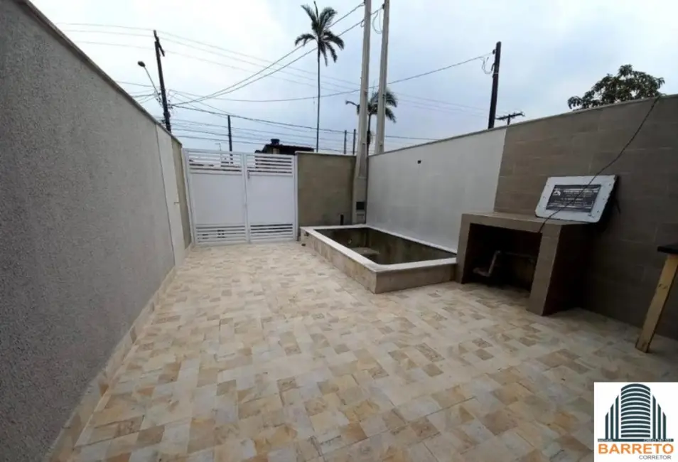 Foto 8 de Casa com 2 quartos à venda, 135m2 em Itanhaem - SP