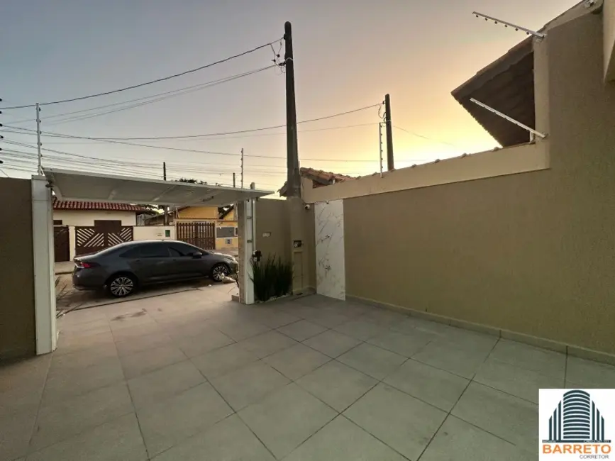 Foto 5 de Casa com 2 quartos à venda, 150m2 em Itanhaem - SP